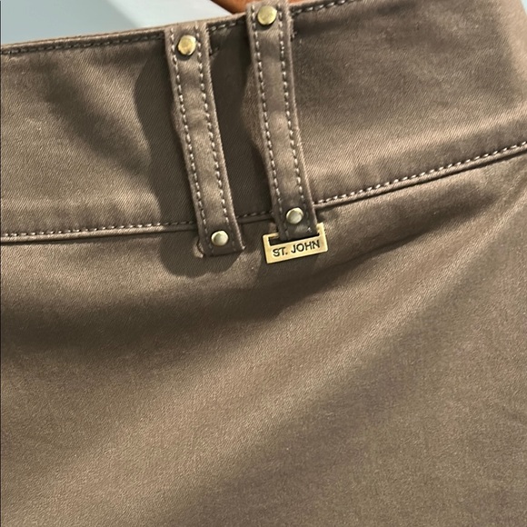 St. John Sport Vintage Tailored Blazer with pants - Picture 9 of 14